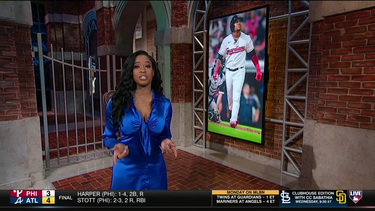 Keiana Martin (9/17/2022) β Newswomen