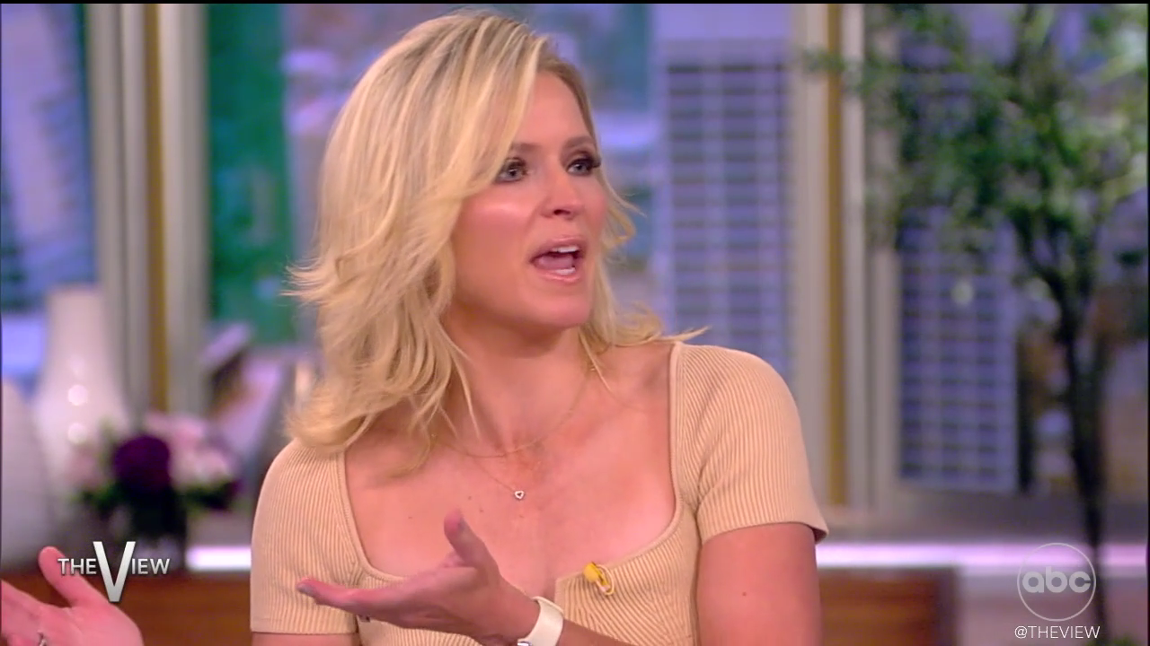 The View S26E10 2022-09-20-1100 (06).png