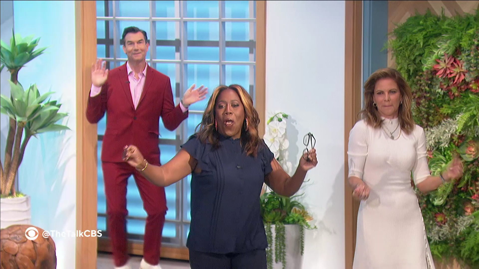 The Talk S13E46 2022-11-14-1400 (05).png