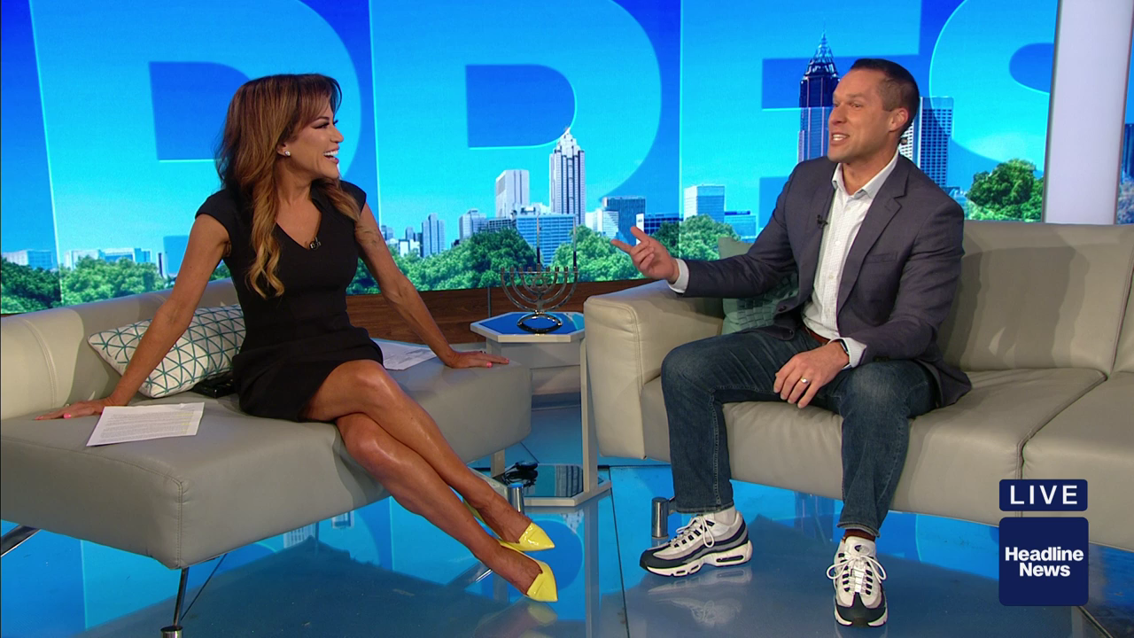 Robin Meade 12 5 2022 Newswomen