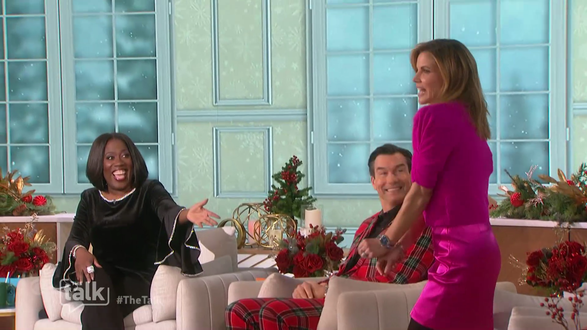 The Talk 2022-12-12-1400 (11).png