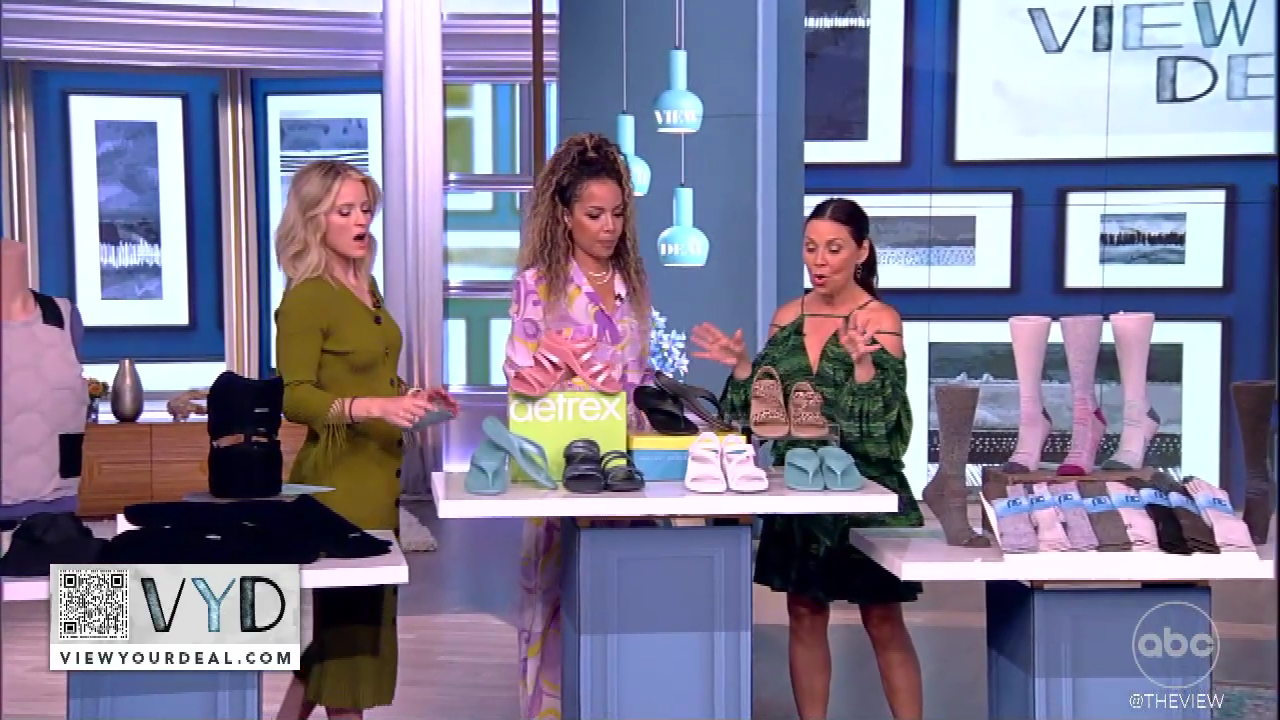 The View S26E160 2023-05-15-1100 (04).png