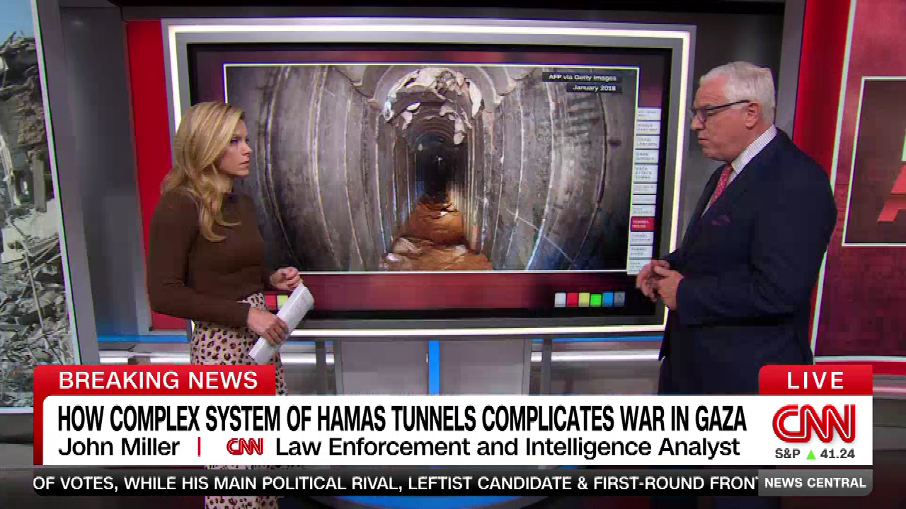 CNN News Central 2023-10-16-1100 (06).png
