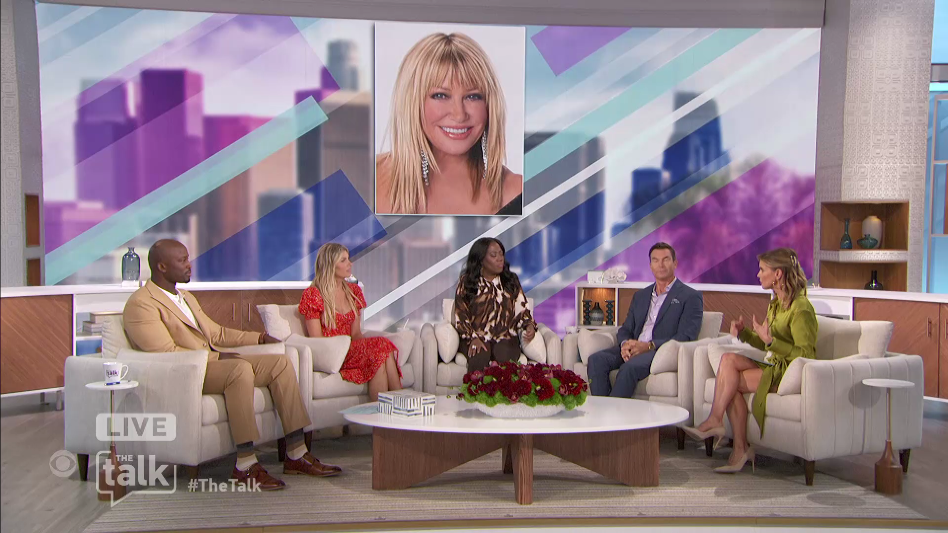 The Talk S14E06 2023-10-16-1400 (22).png