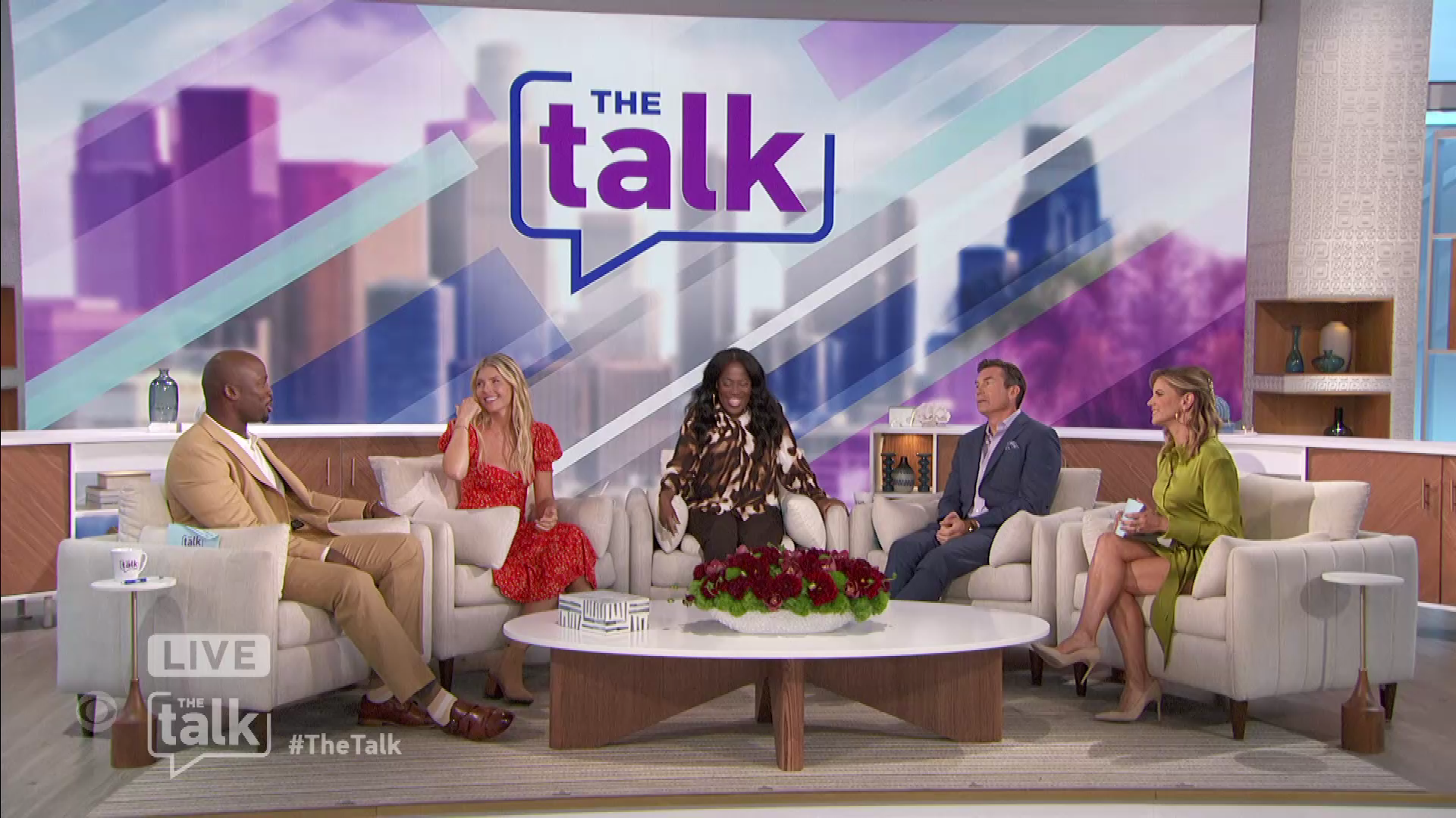 The Talk S14E06 2023-10-16-1400 (16).png