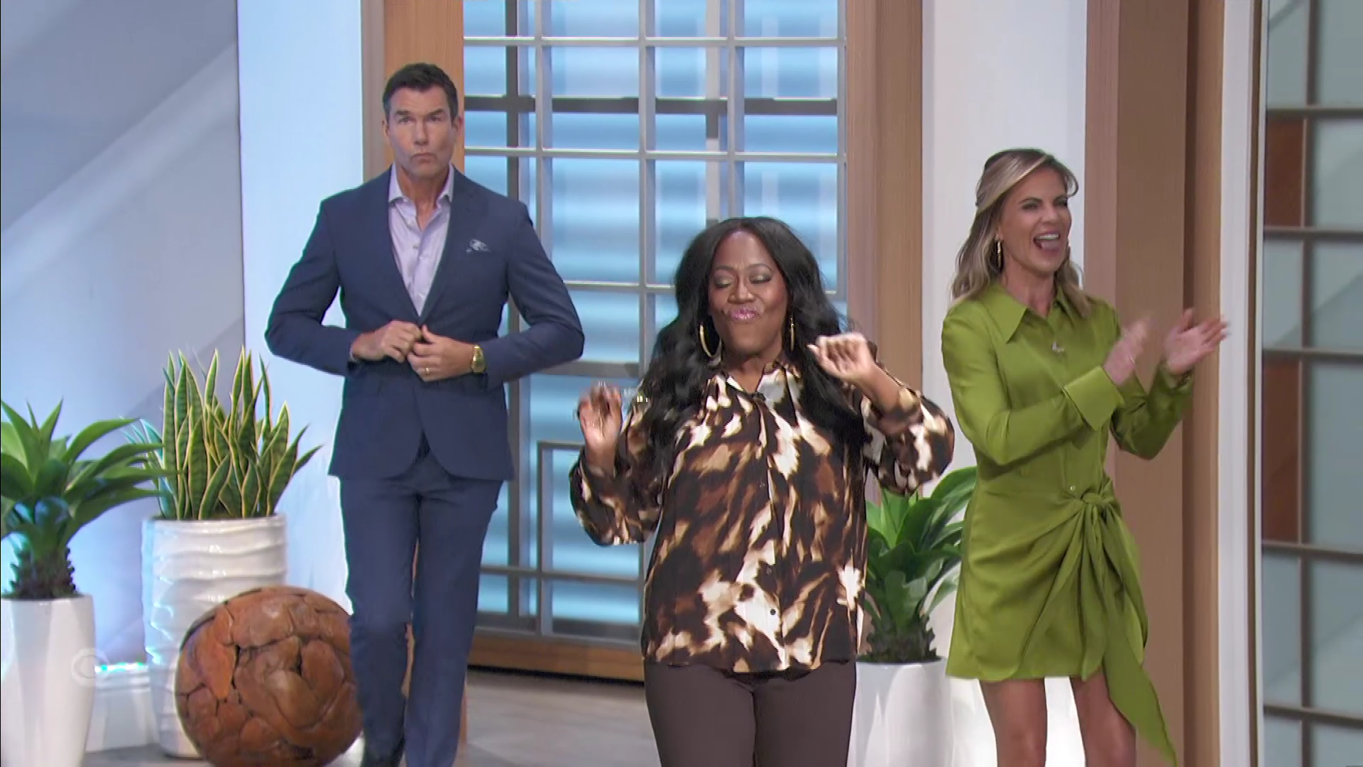 The Talk S14E06 2023-10-16-1400.png