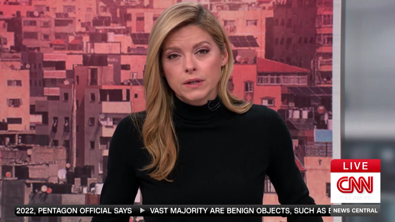 Kate Bolduan (10/19/2023) — Newswomen