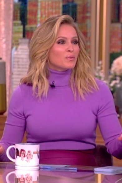 Sara Haines (10/19/2023)