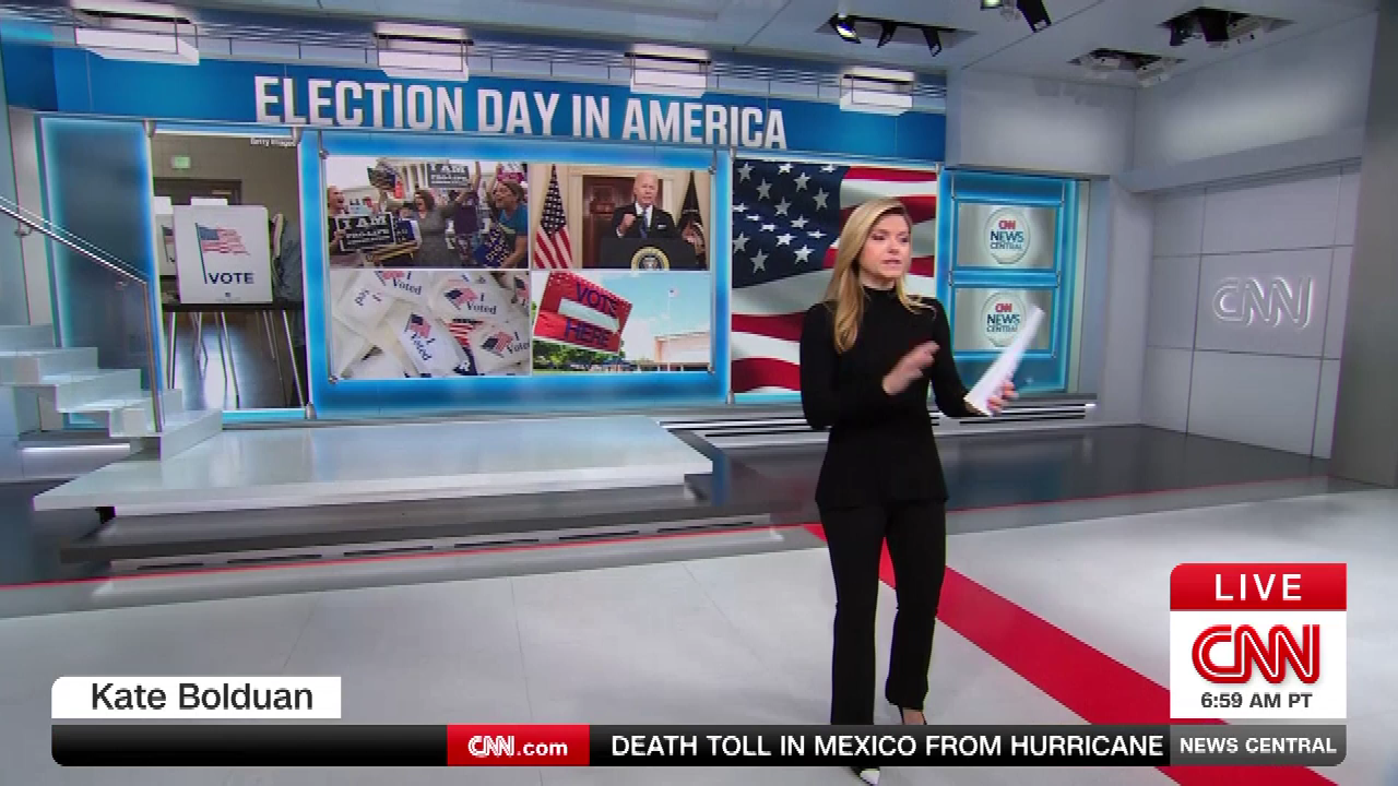 CNN News Central 2023-11-07-1000 (02).png