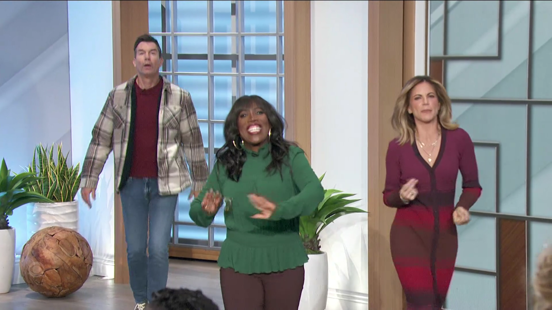 The Talk S14E33 2023-11-22-1400 (02).png