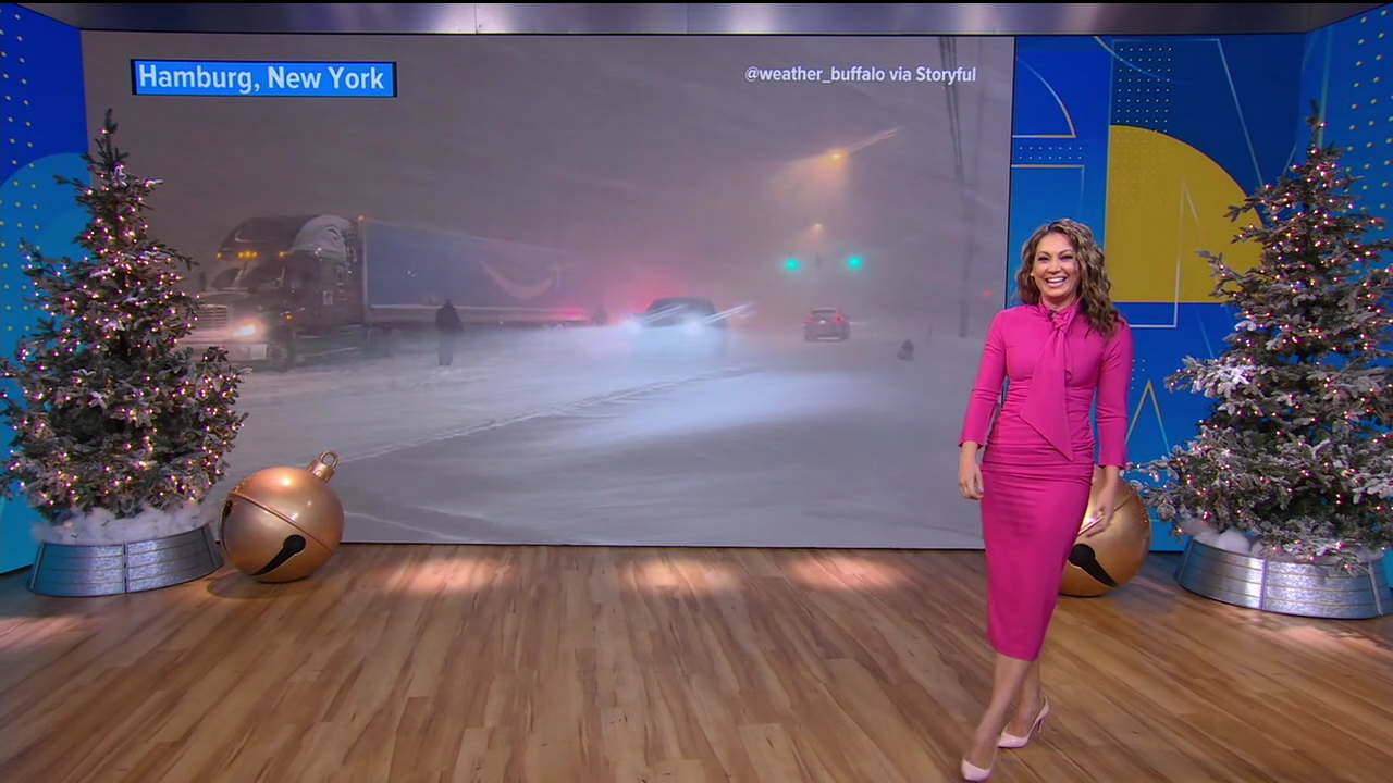 Good Morning America 2023-11-28-0700 (07).png