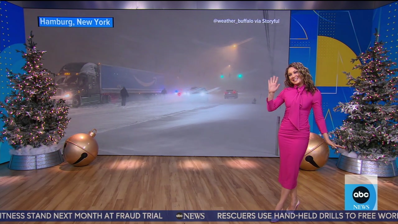 Good Morning America 2023-11-28-0700 (06).png