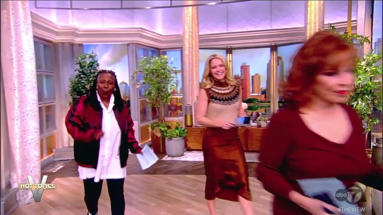 The View S27E59 2023-11-28-1100.png