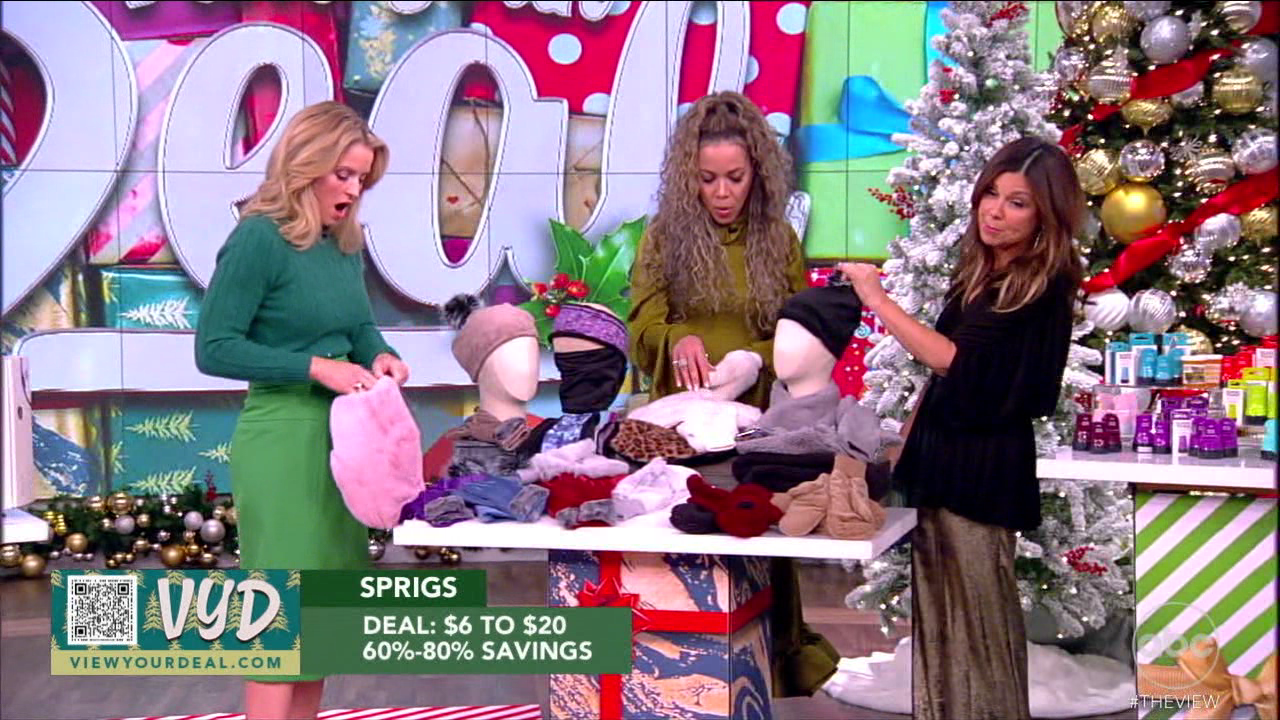 The View S27E62 2023-12-01-1135 (28).png