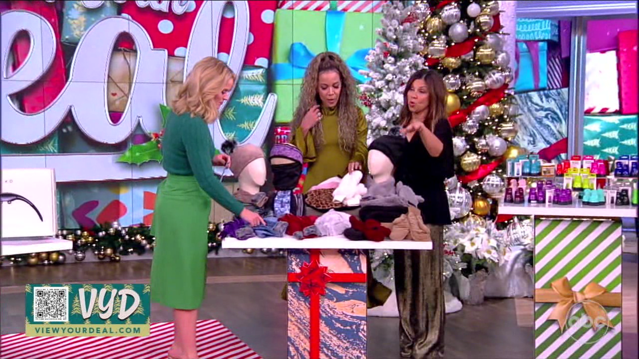 The View S27E62 2023-12-01-1135 (25).png