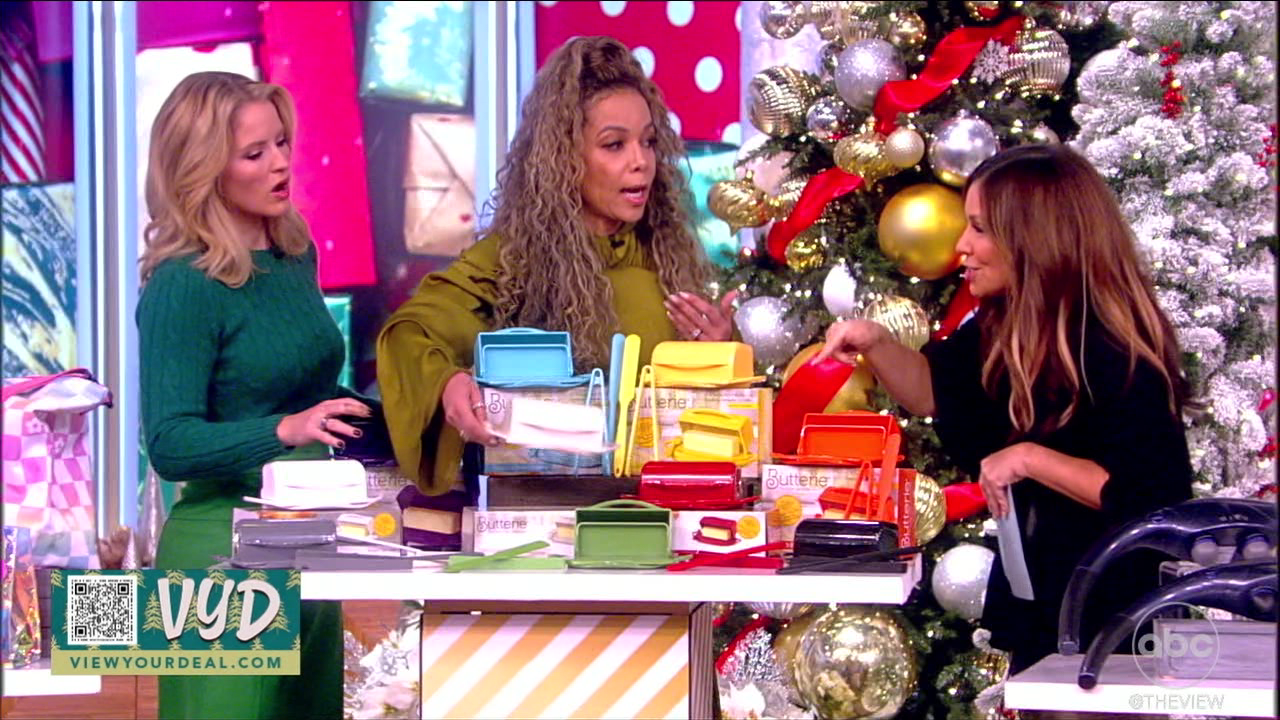 The View S27E62 2023-12-01-1135 (13).png