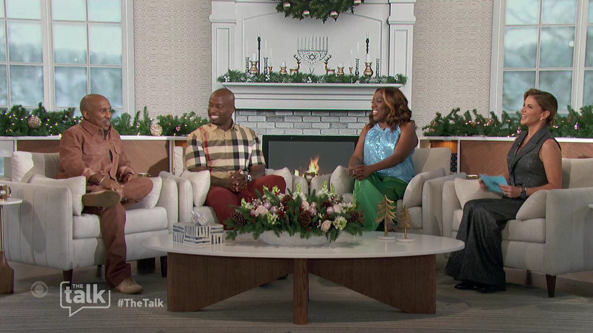 The Talk S14E38 2023-12-01-1400 (34).png