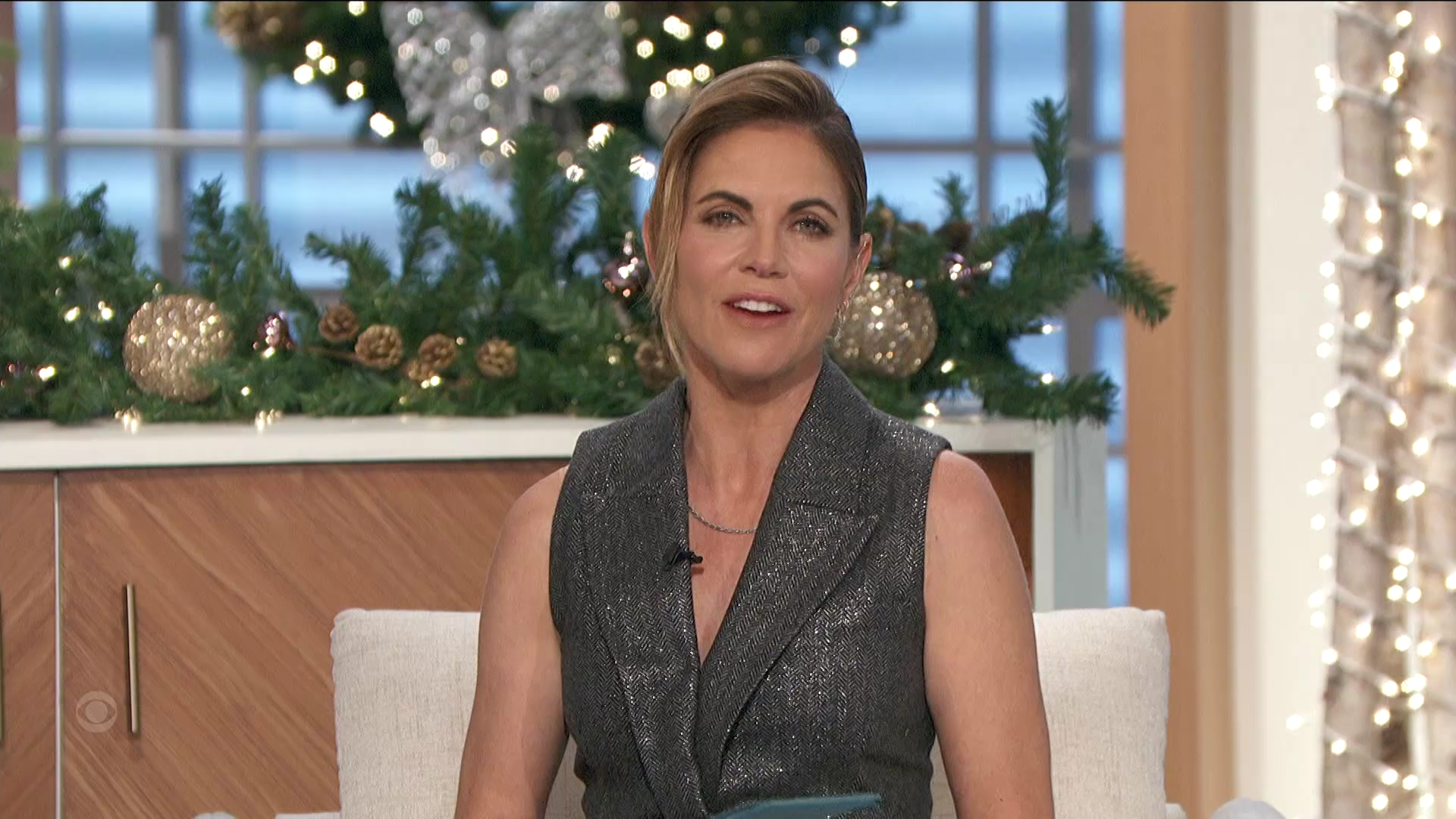 The Talk S14E38 2023-12-01-1400 (31).png
