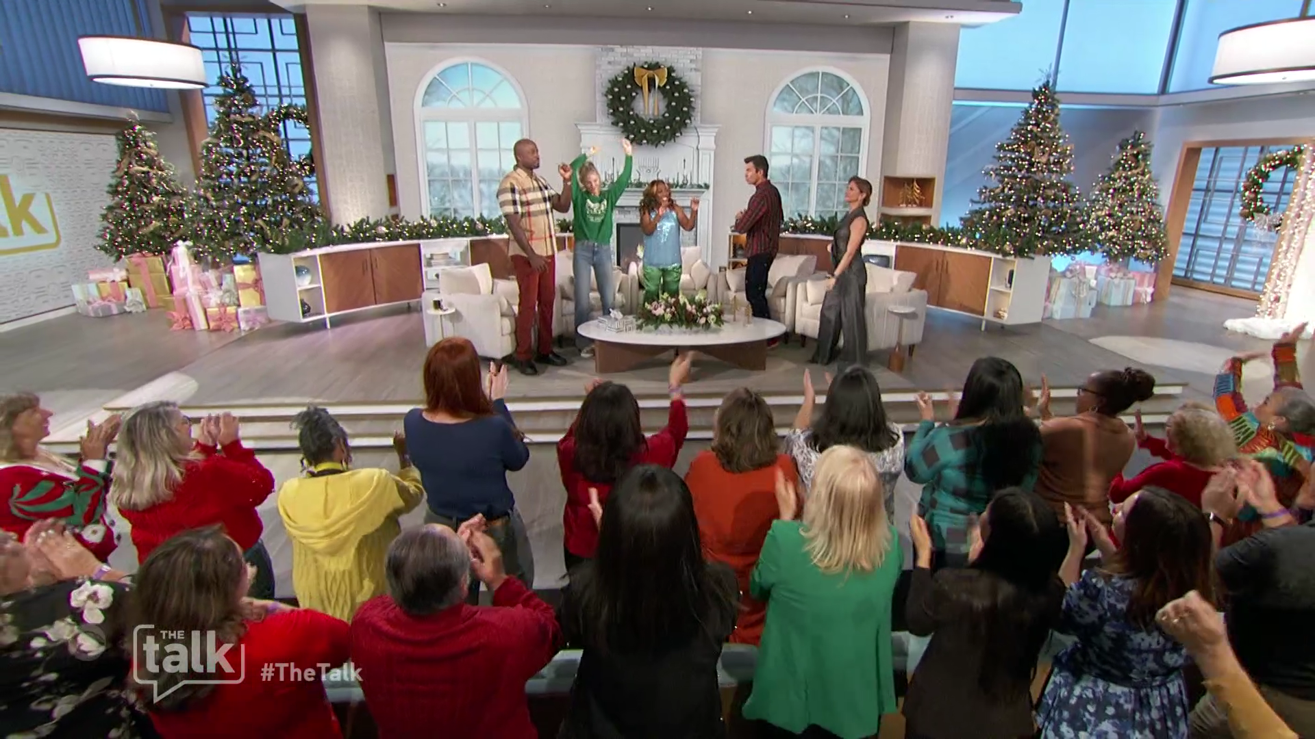 The Talk S14E38 2023-12-01-1400 (12).png