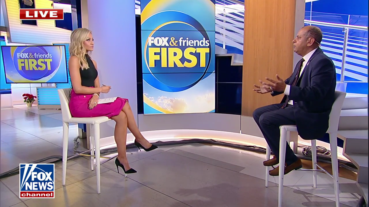 FOX & Friends First 2023-12-04-0513 (18).png