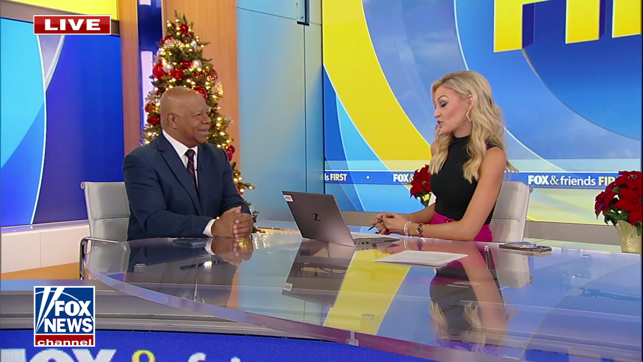 FOX & Friends First 2023-12-04-0513 (03).png