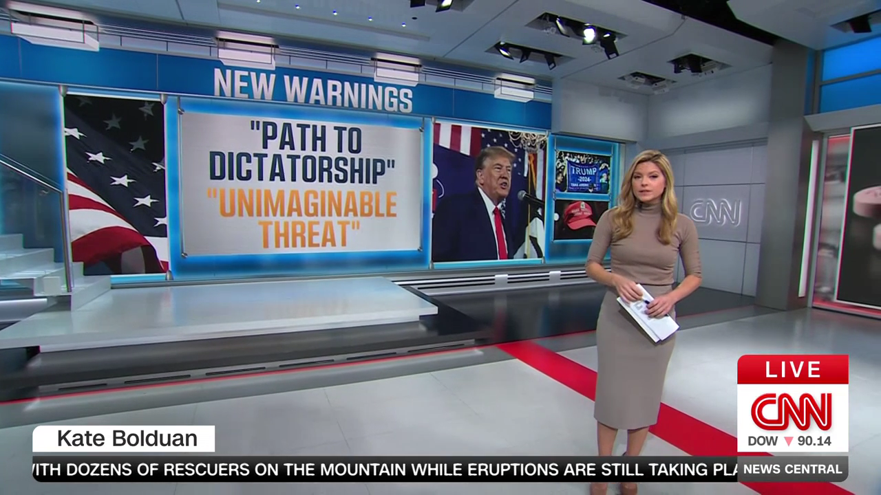 CNN News Central 2023-12-04-1000 (03).png