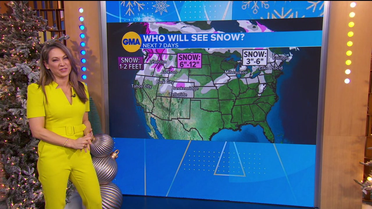 Good Morning America 2023-12-04-0700 (40).png