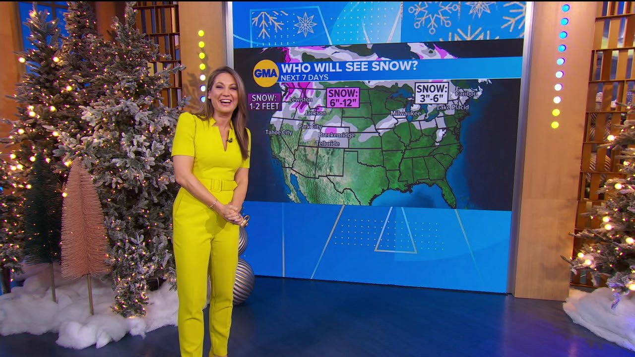 Good Morning America 2023-12-04-0700 (38).png