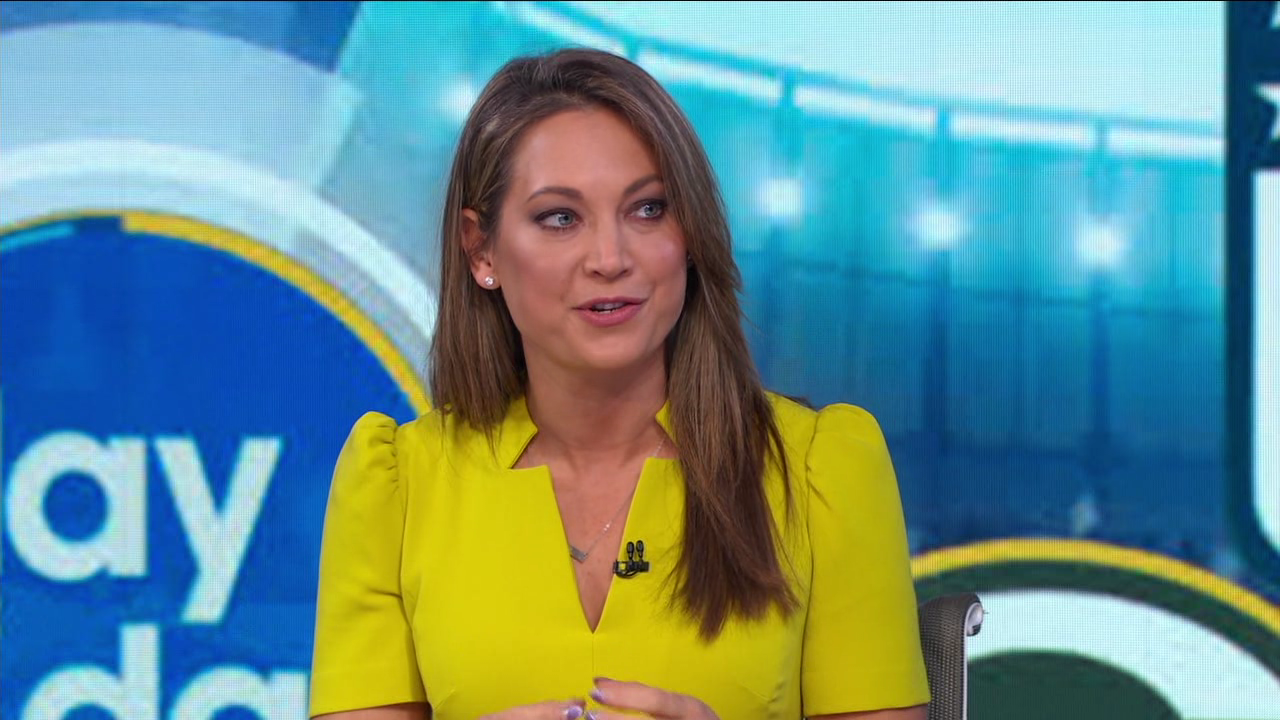 Good Morning America 2023-12-04-0700 (14).png