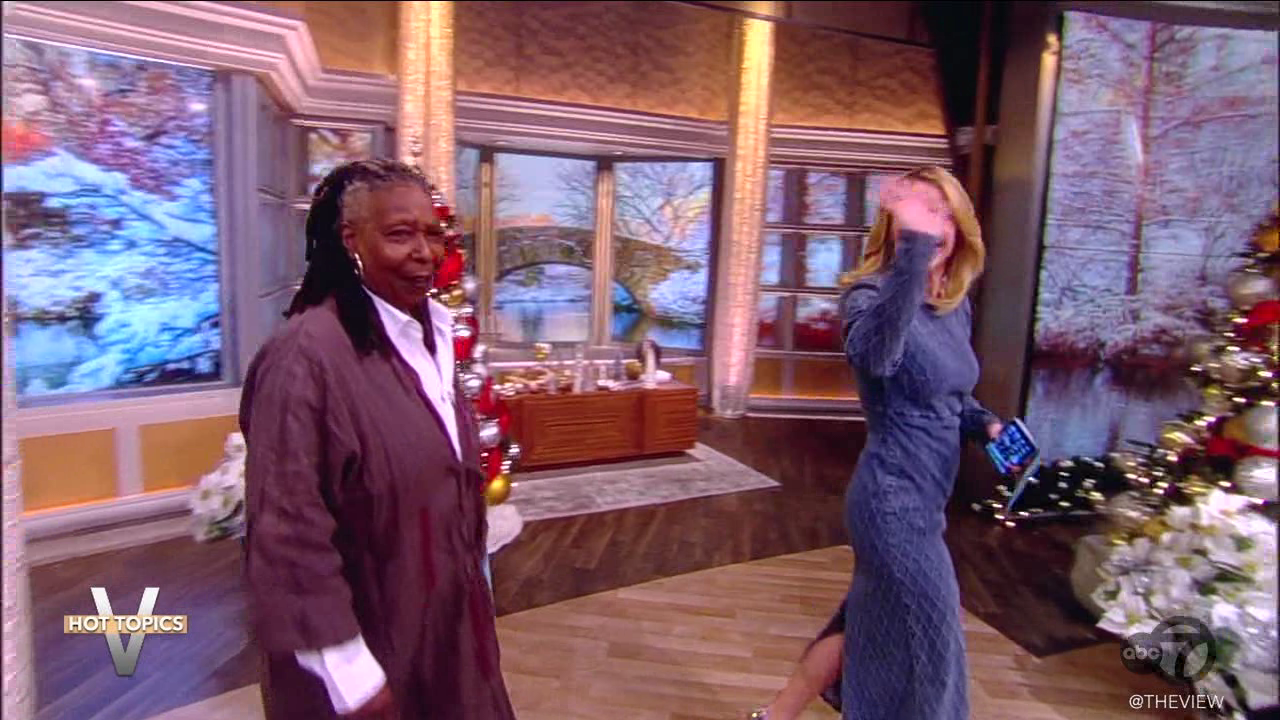 The View S27E63 2023-12-04-1100 (15).png