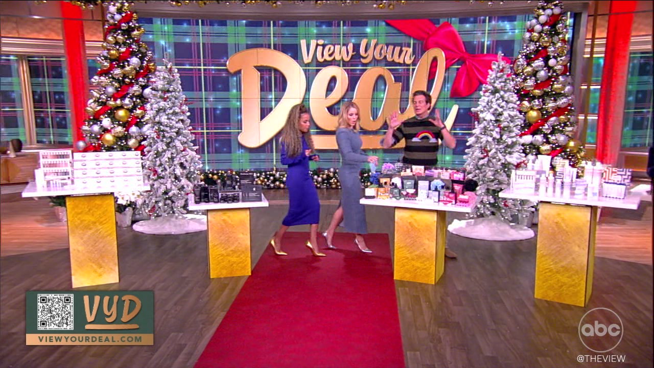 The View S27E63 2023-12-04-1100 (08).png