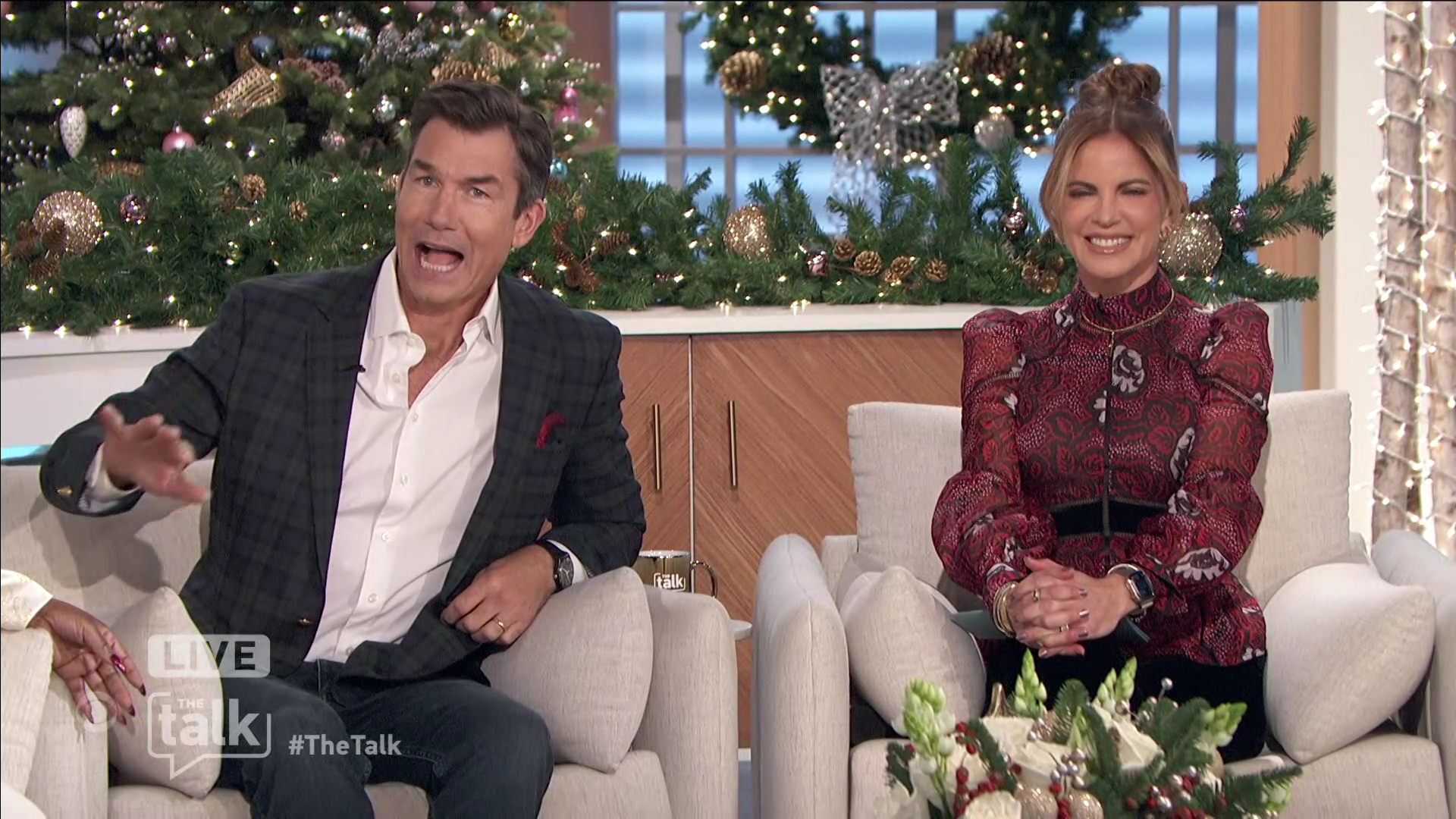 The Talk S14E39 2023-12-04-1400 (12).png