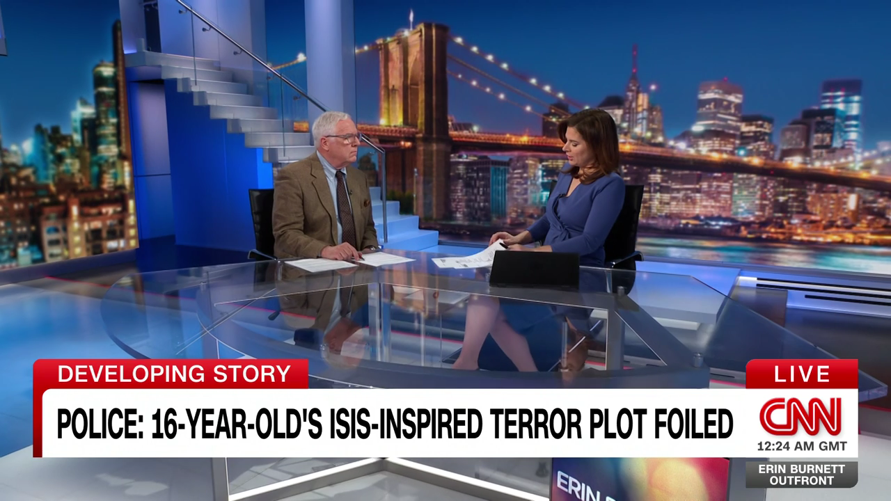 Erin Burnett OutFront 2023-12-04-1900 (05).png