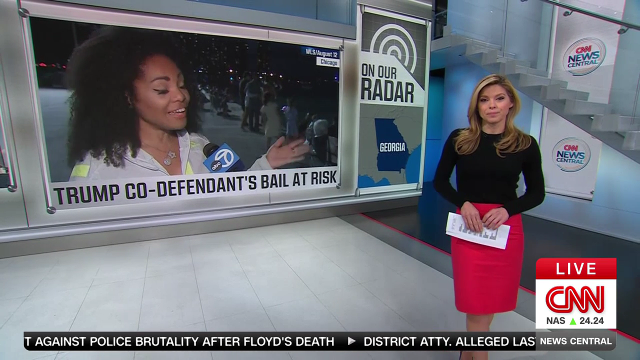 CNN News Central 2023-12-05-1100 (10).png
