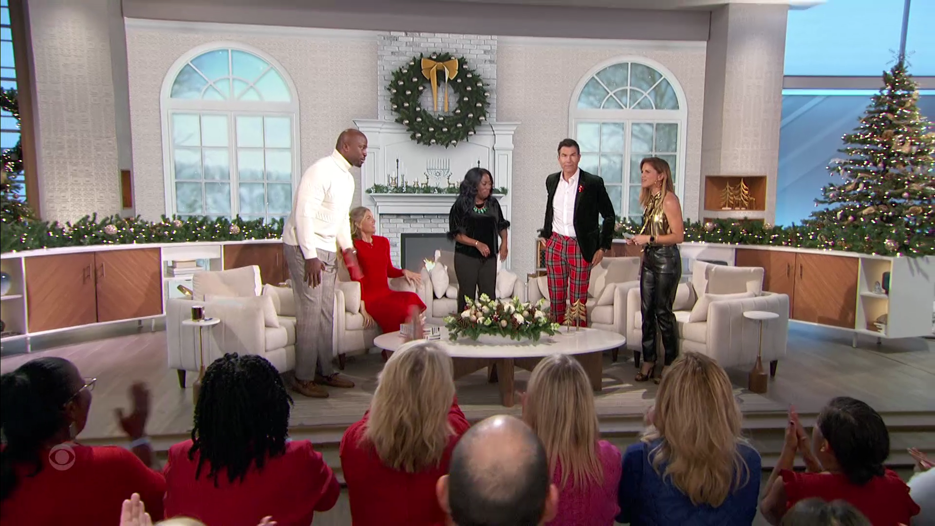 The Talk S14E40 2023-12-05-1400 (22).png