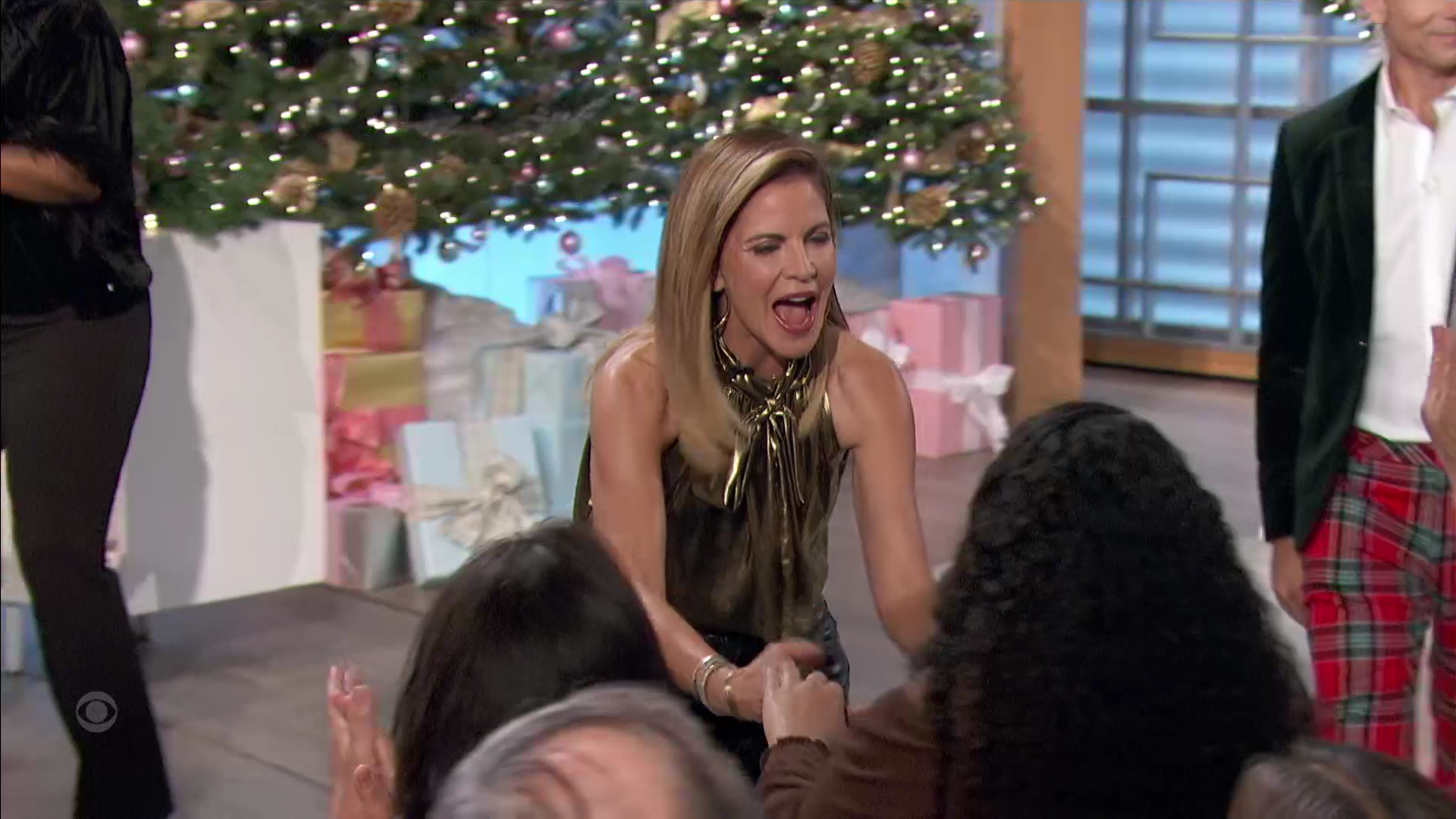 The Talk S14E40 2023-12-05-1400 (06).png