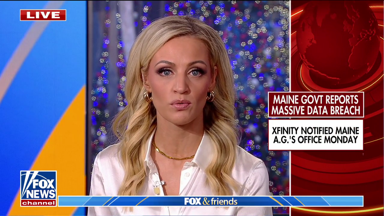 FOX and Friends 2023-12-19-0800 (03).png