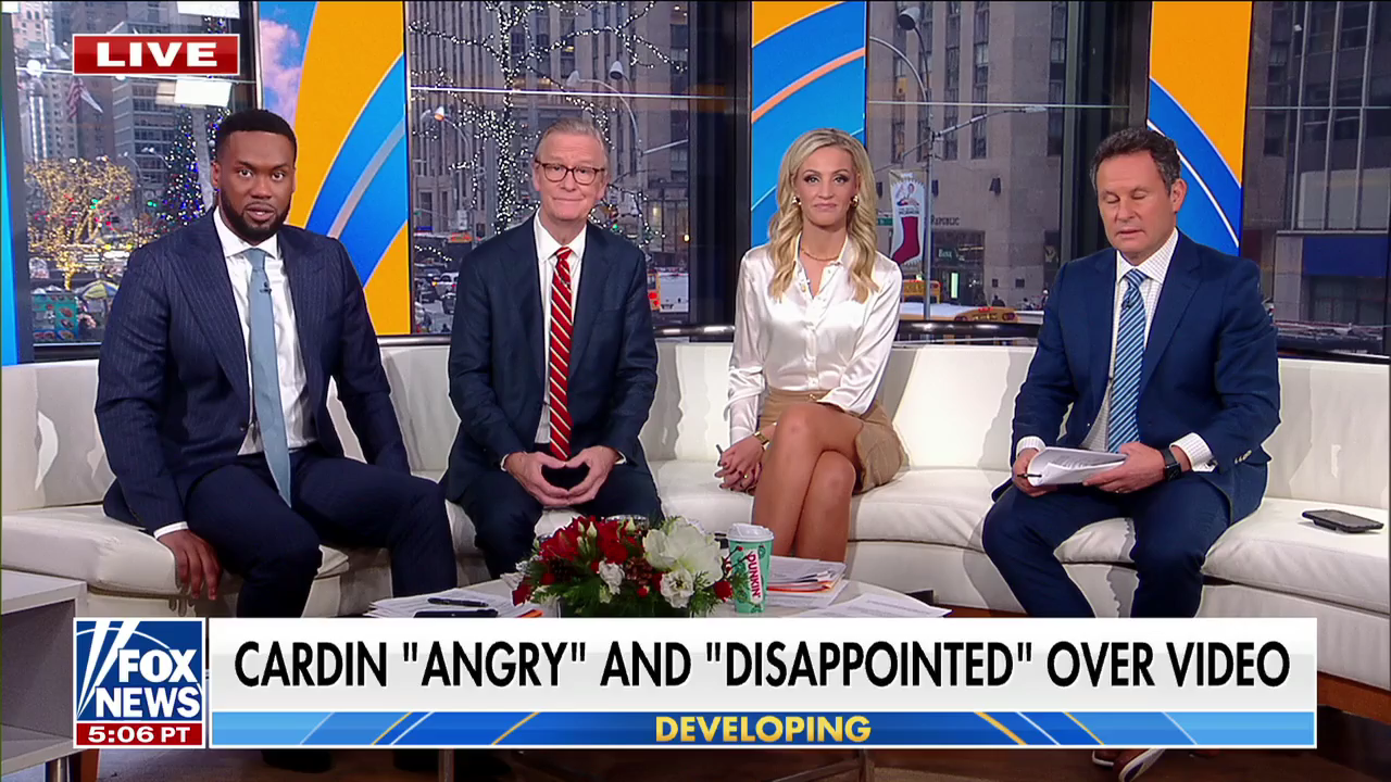 FOX and Friends 2023-12-19-0800 (02).png