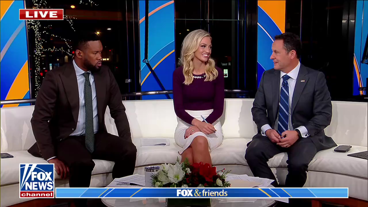 FOX and Friends 2023-12-21-0600 (04).png