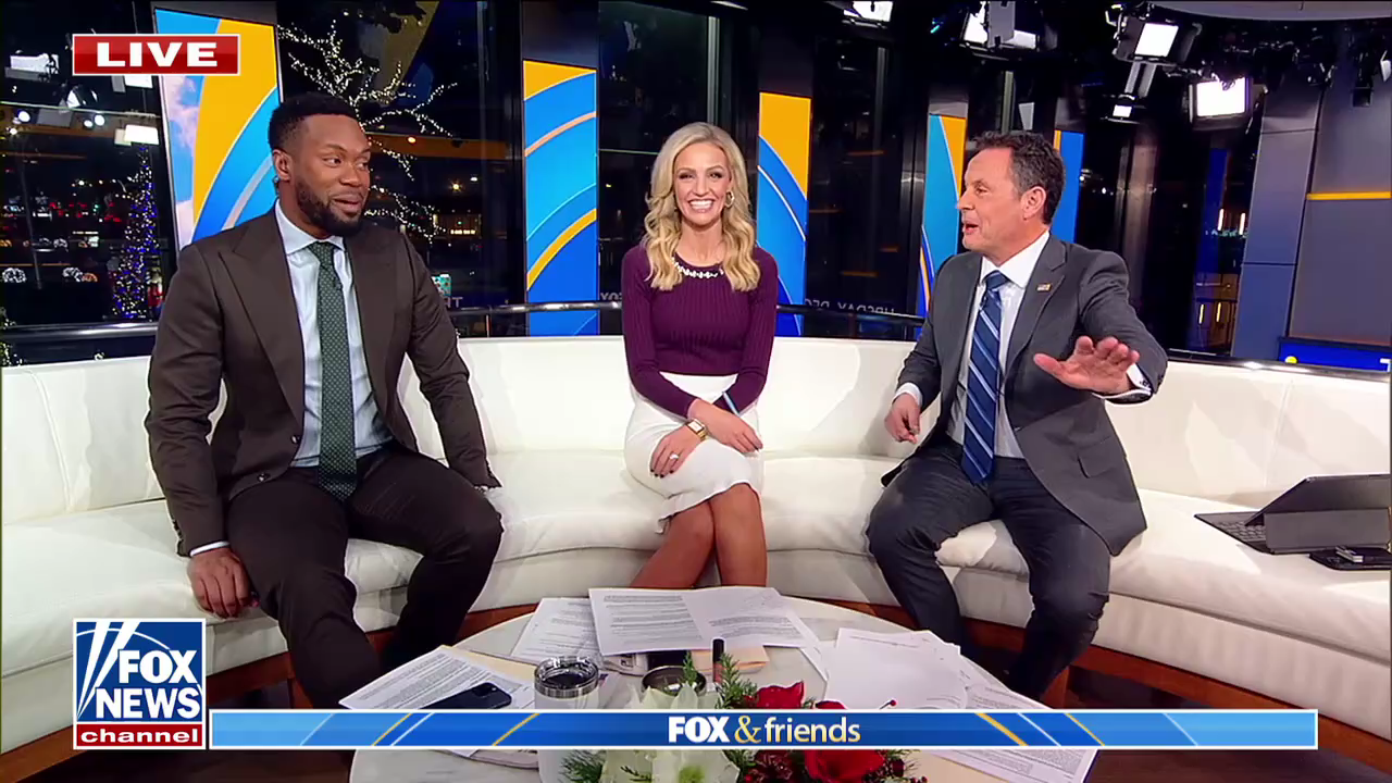 FOX and Friends 2023-12-21-0600 (02).png
