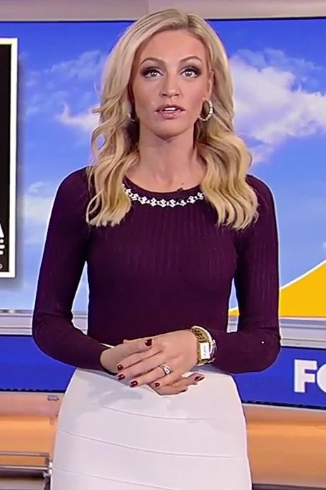 Carley Shimkus (12/21/2023)