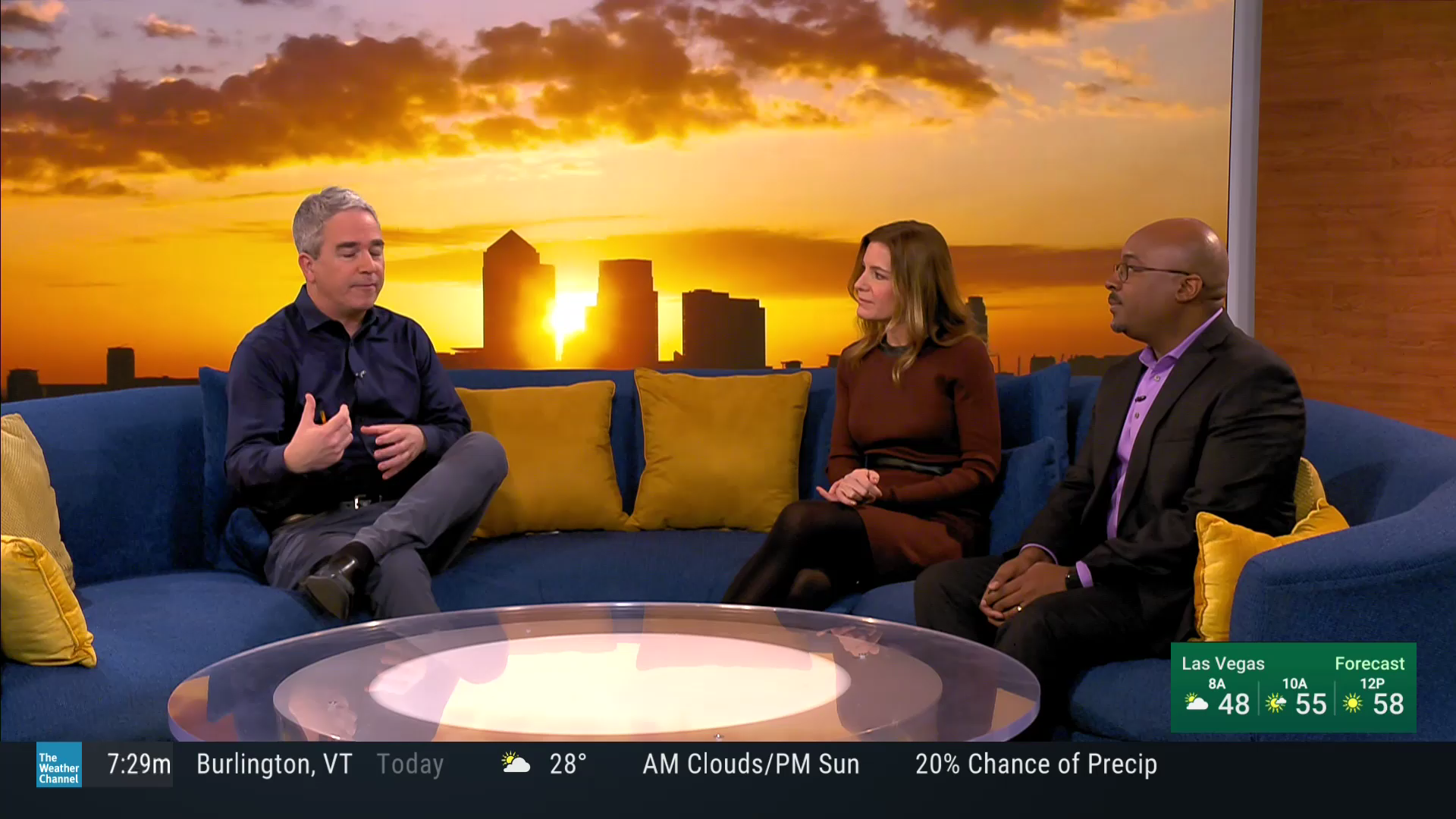 America's Morning Headquarters 2024-01-01-0900 (15).png