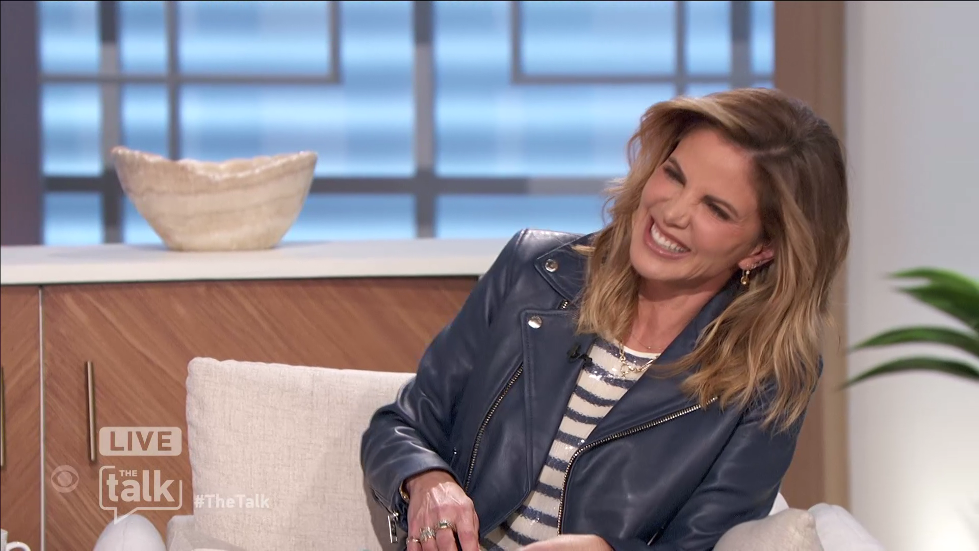 The Talk S14E49 2024-01-02-1400 (20).png