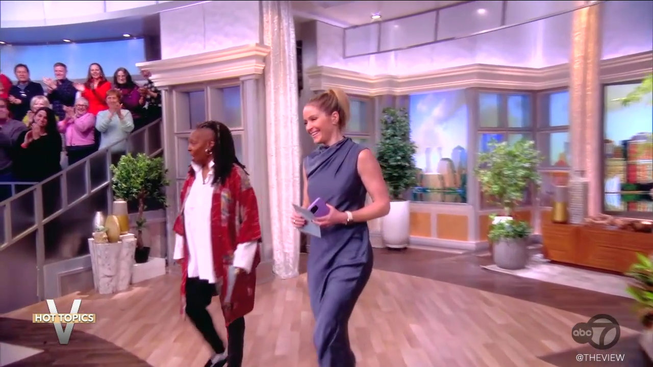 Sara Haines (2/28/2024) — Newswomen