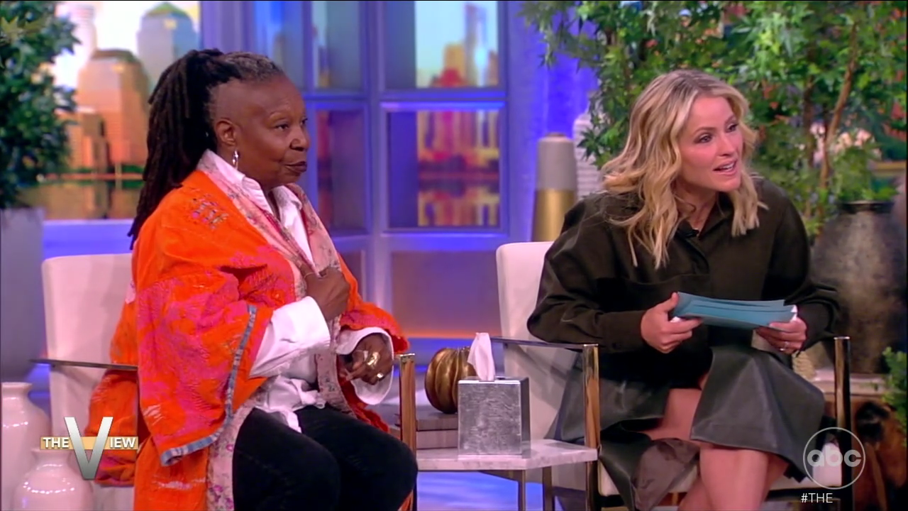 The View S27E154 2024-05-02-1100 (13).png