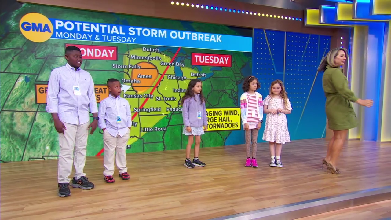 Good Morning America 2025-04-24-0700 (32).png