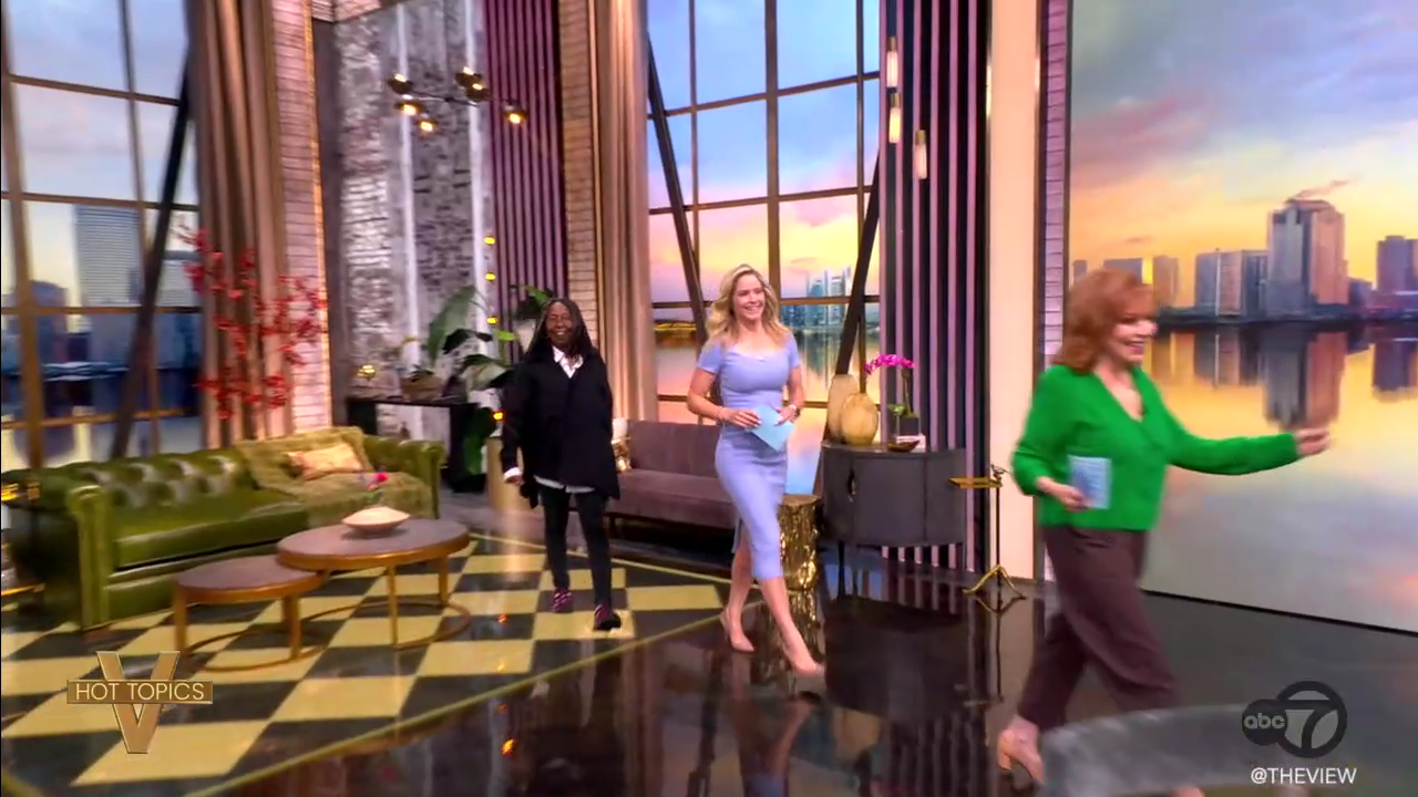 The View S28E169 2025-05-22-1100 (02).png