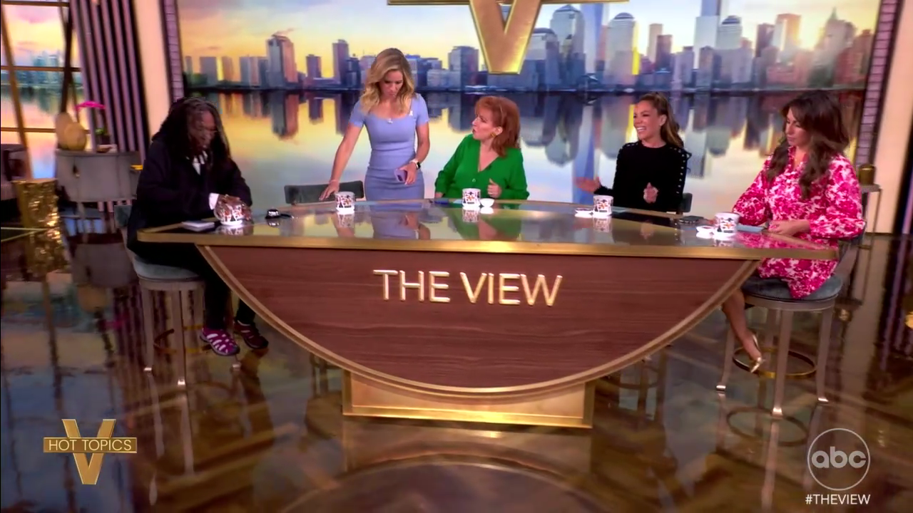 The View S28E169 2025-05-22-1100 (20).png
