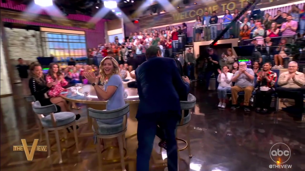 The View S28E169 2025-05-22-1100 (34).png