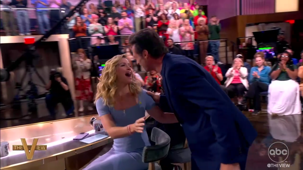 The View S28E169 2025-05-22-1100 (38).png
